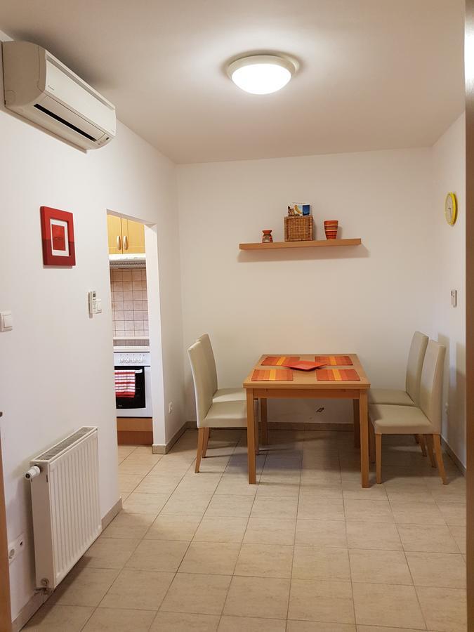 Meszaros Apartman Bük Eksteriør billede